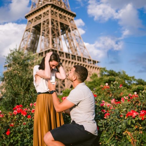 Fotógrafo brasileiro em Paris : Ensaio de pedido de casamento surpresa na Torre Eiffel