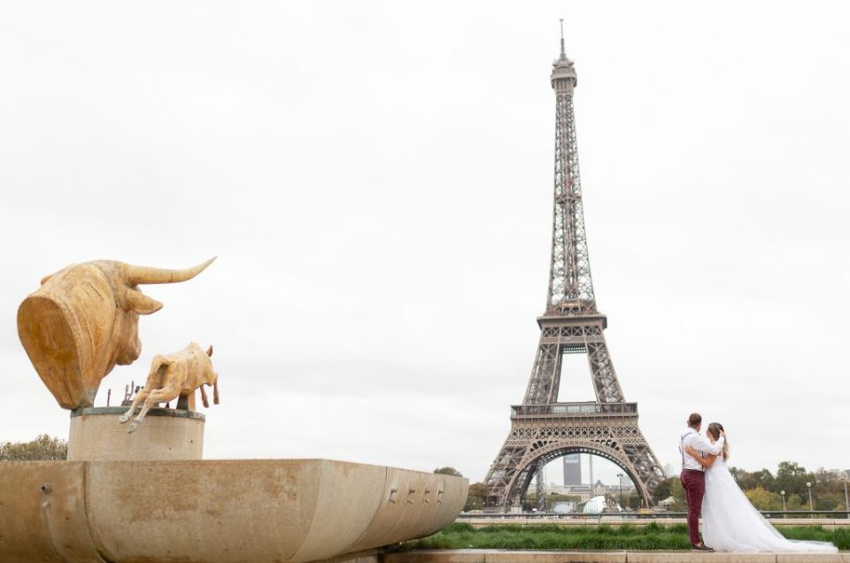 Fotógrafo brasileiro em Paris : Ensaio de casamento na Torre Eiffel