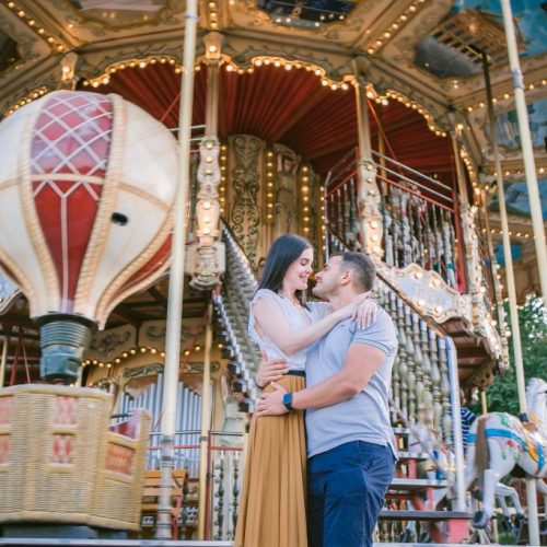 Fotógrafo brasileiro em Paris : Ensaio de pedido de casamento surpresa no Carrossel da Torre Eiffel