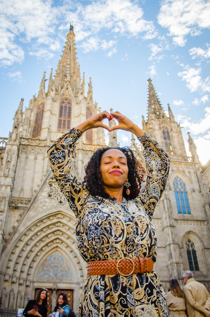 Fotógrafo brasileiro em Barcelona : Fotos em Born - Ensaio feminino na Catedral de Barcelona