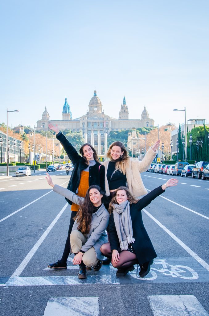 Fotógrafo brasileiro em Barcelona : Fotos em Montjuic durante ensaio de amigas