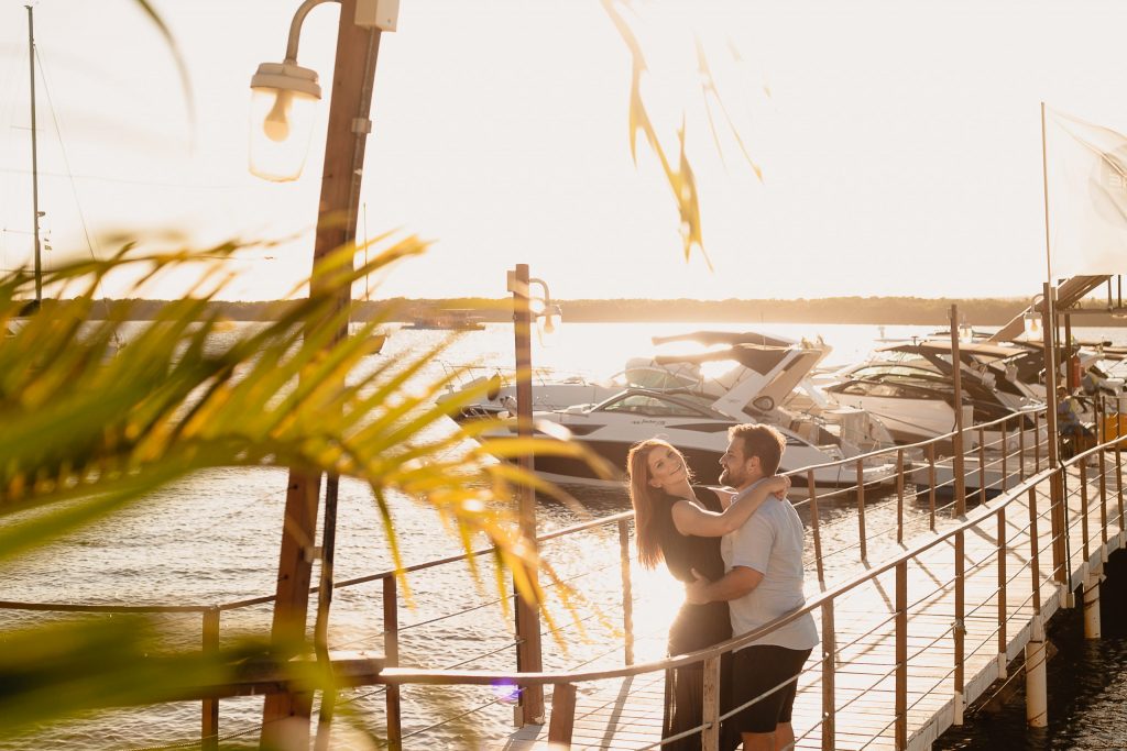 Ensaio de casal no pôr do sol da Praia do Jacaré - Fotógrafo em João Pessoa