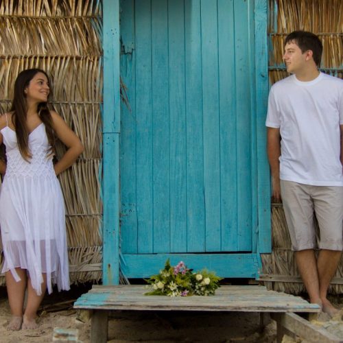 Pré-wedding Casal na praia em Barra de Gramame – Fotógrafa na Paraíba