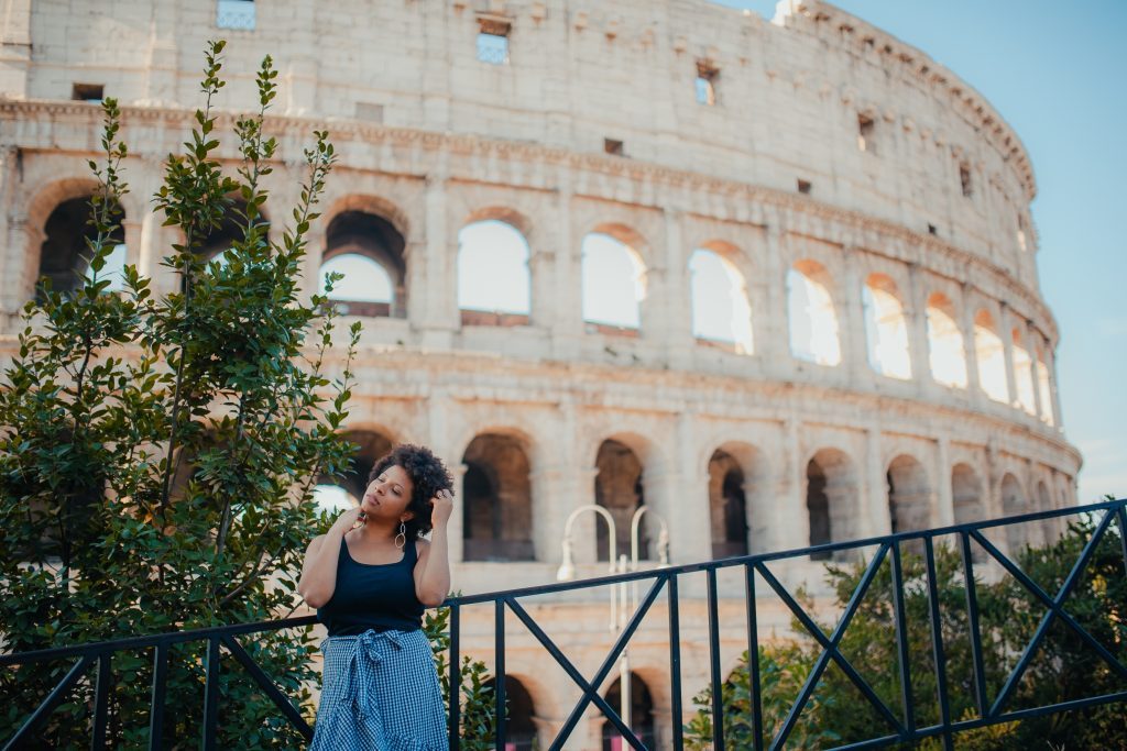 Ensaio no Coliseu em Roma com fotógrafa na Itália