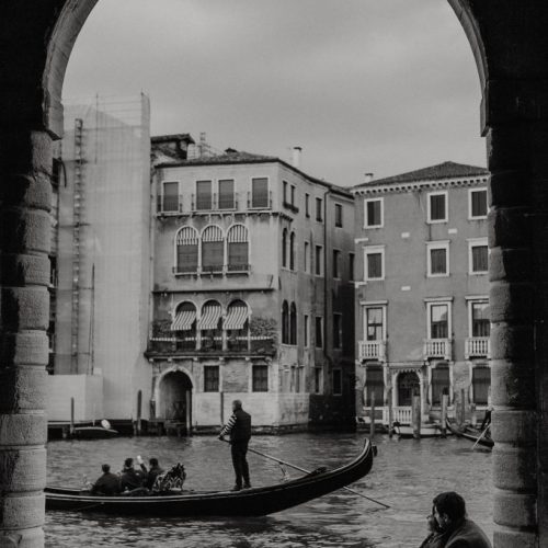 Fotógrafo brasileiro em Veneza : Fotos nos canais de Veneza - Ensaio casal