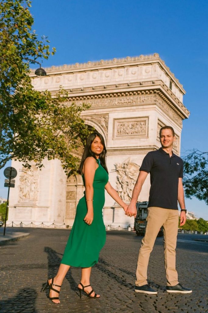 Fotógrafo brasileiro em Paris : Ensaio casal no Arco do Triunfo