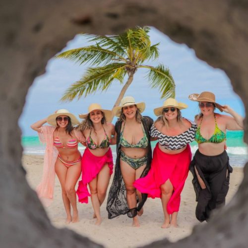 Fotógrafo em Porto de Galinhas - Amigas na praia